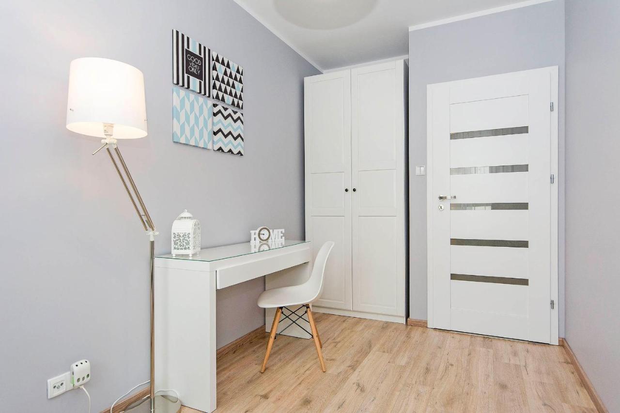 Stylish Apartment Oldtown Riverview Balcony Gdańsk Exterior foto