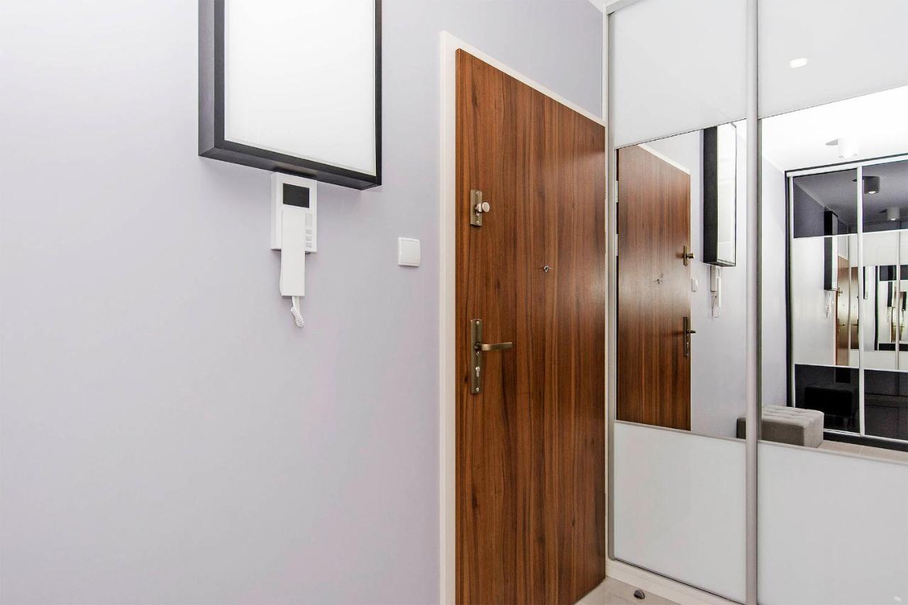 Stylish Apartment Oldtown Riverview Balcony Gdańsk Exterior foto